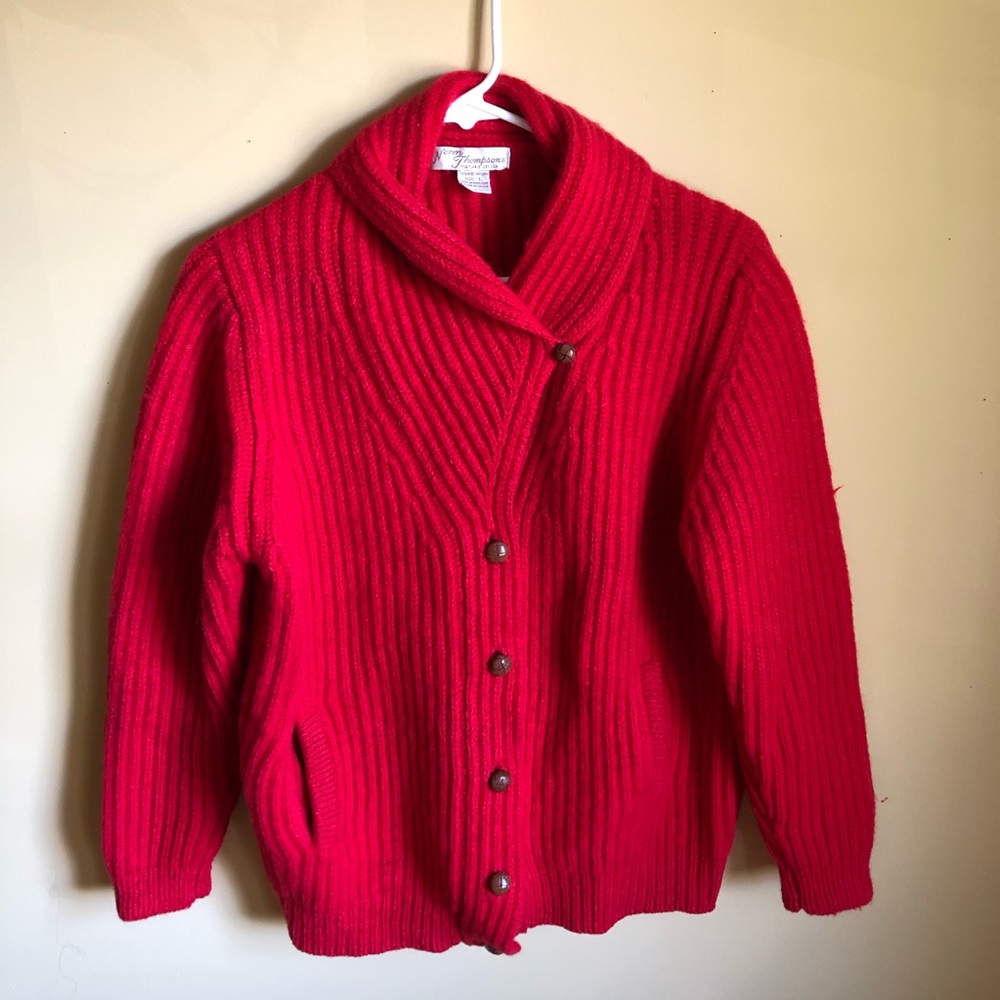 Beautiful Wool Cardigan - Picture 2 of 6